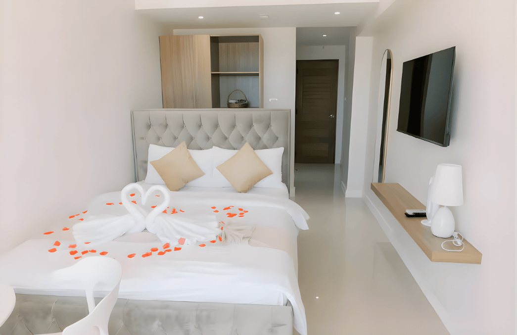 Deluxe Oceanview Room